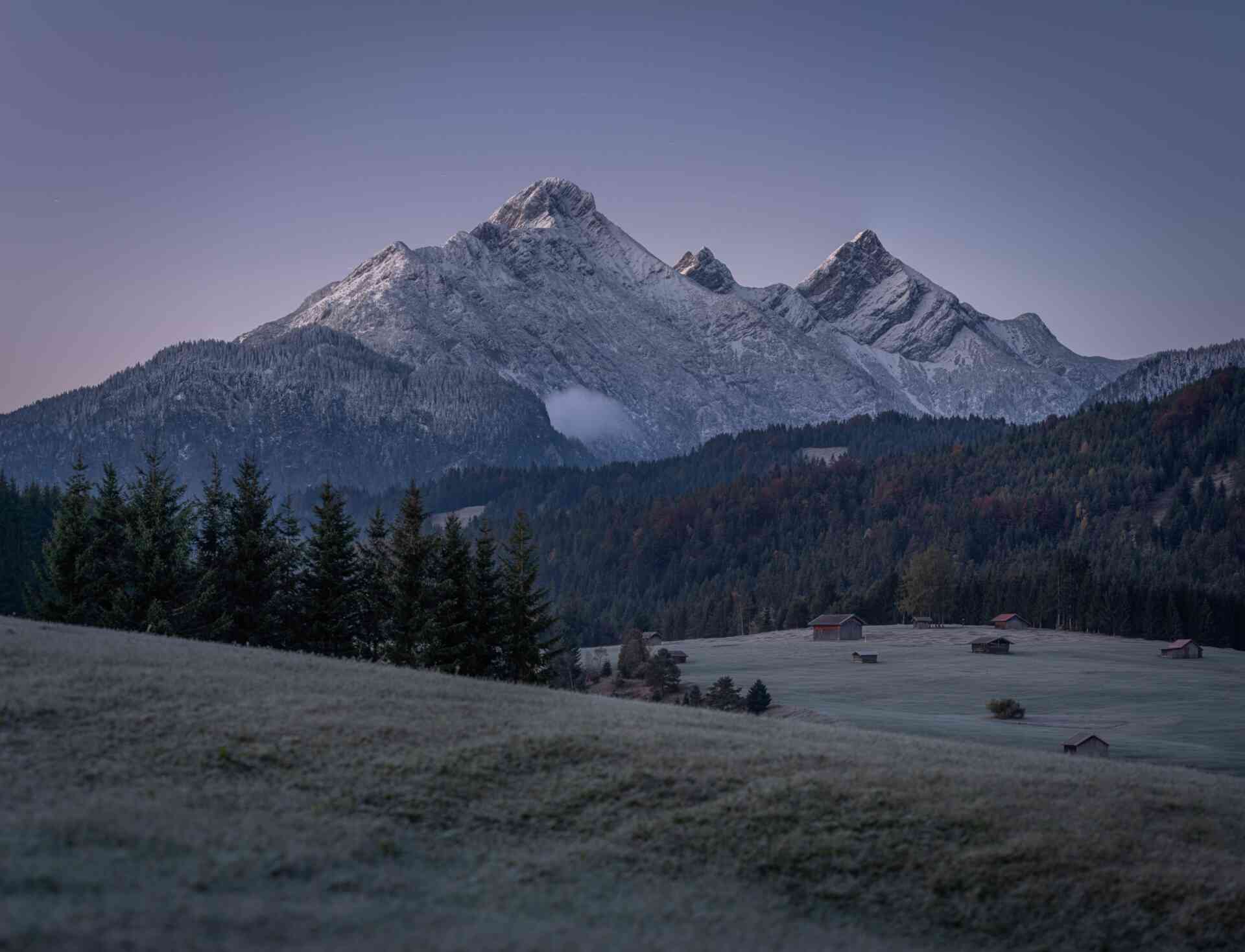 Die Arnspitze von Krün aus fotografiert.